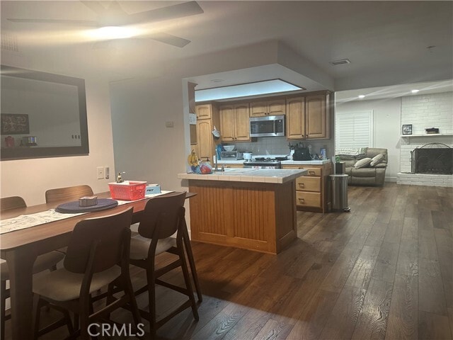 Building Photo - 9370 Somerset Dr