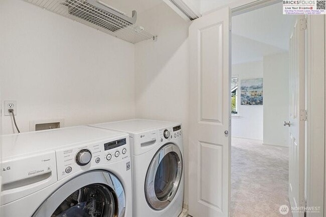 Building Photo - Unlock the Door to Your Dream Lifestyle in...