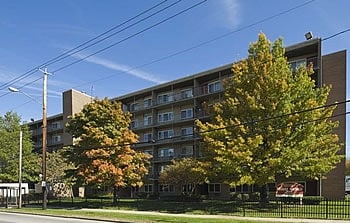 Primary Photo - Mount Auburn Manor