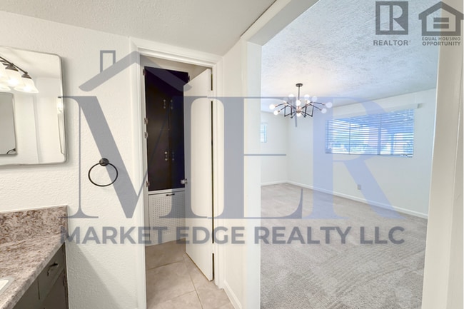 Building Photo - 3Bed/2Bath Home Scottsdale/Thomas! $199 MOVE-IN SPECIAL! Ready for Immediate Move-In!