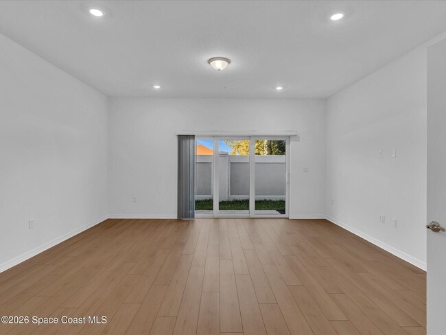 Building Photo - 4444 Jetty Ln