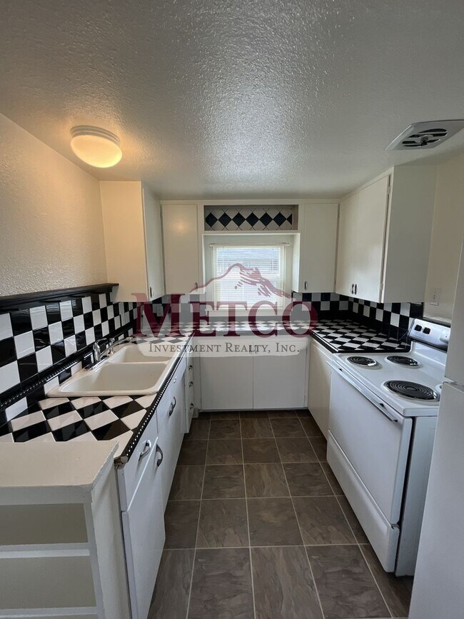 Building Photo - 22804