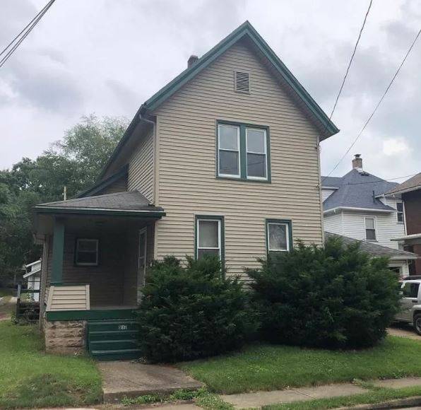 Building Photo - 513 7th St NE