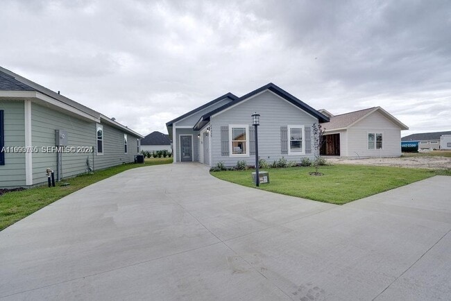 Building Photo - 24722 SW 21st Ln