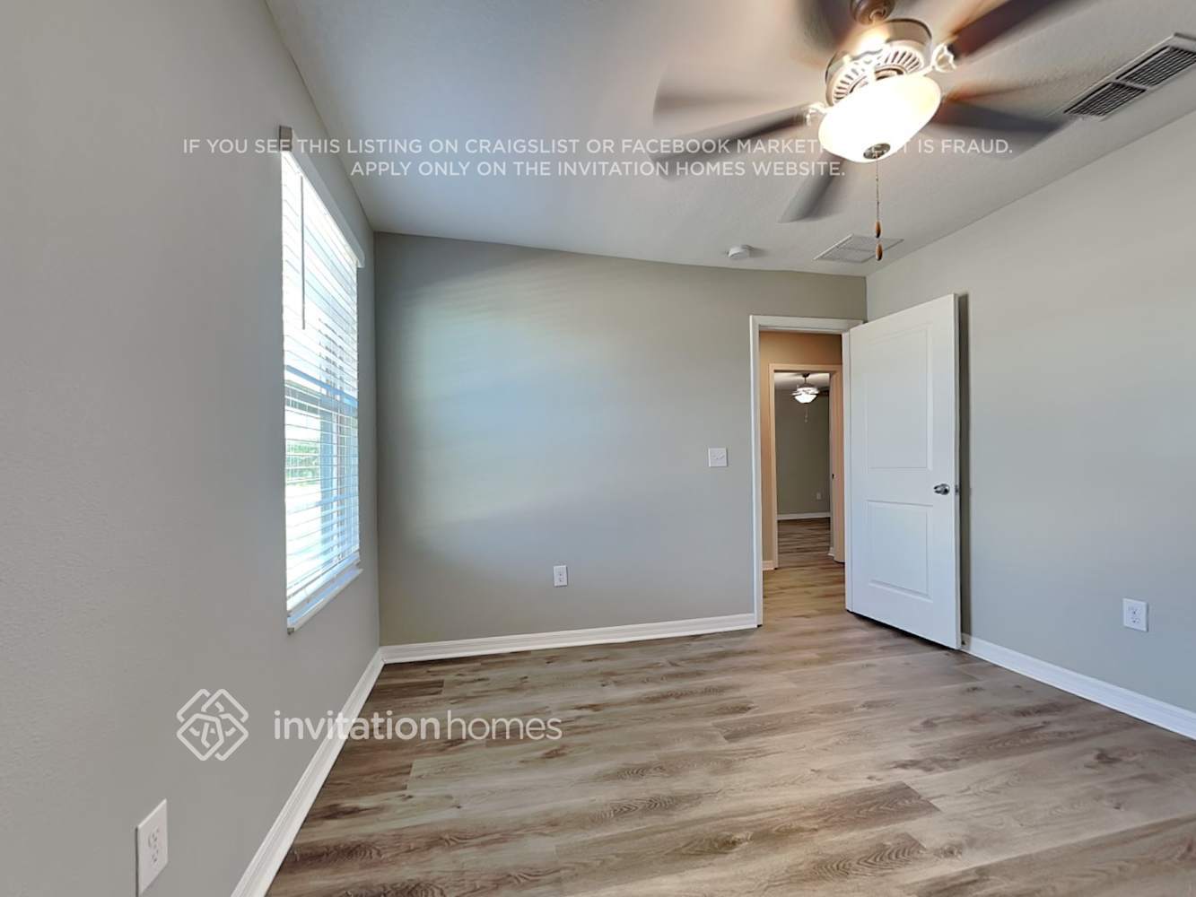 Building Photo - 11908 Miracle Mile Dr