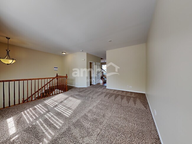 Building Photo - 209 Comstock Dr