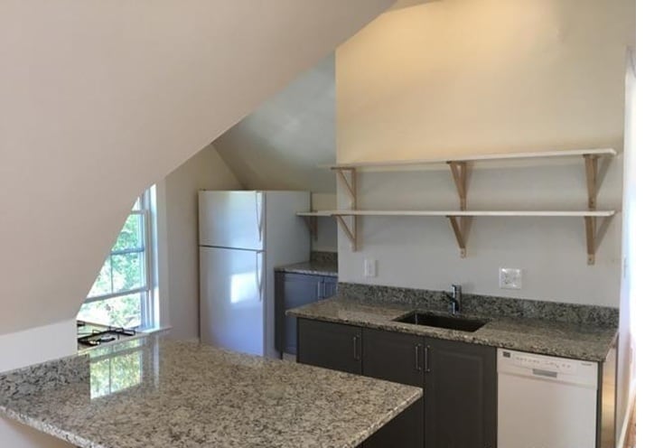 Building Photo - 58 Fessenden St