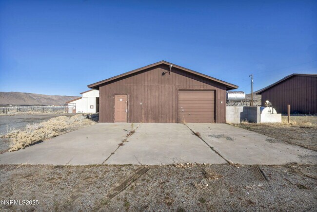 Building Photo - 430 Calle De La Plata