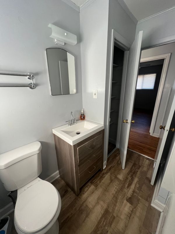 Building Photo - 2313 Elbon Dr