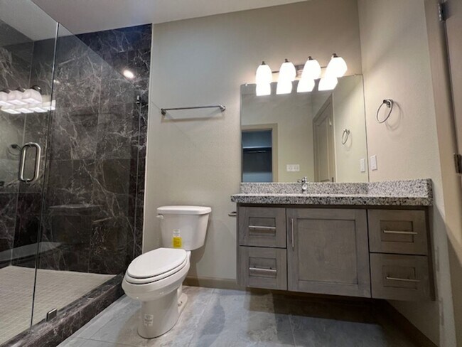 Building Photo - THE DORADO CONDOMINIUMS