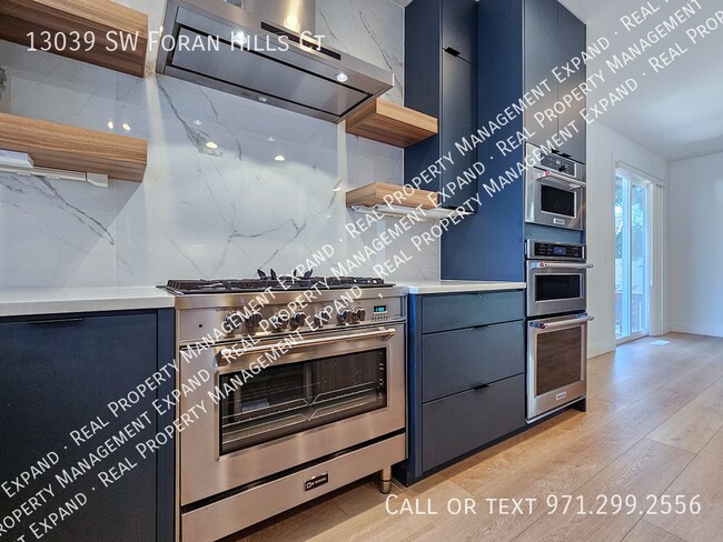 Building Photo - 13039 SW Foran Hills Ct