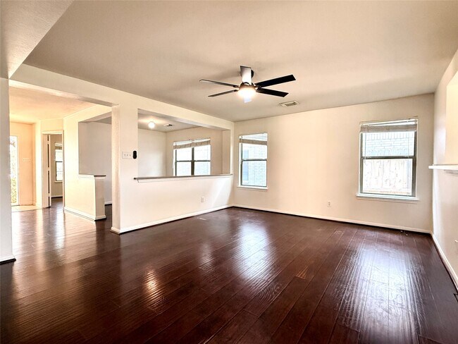 Building Photo - 16127 Cole Bridge Ln