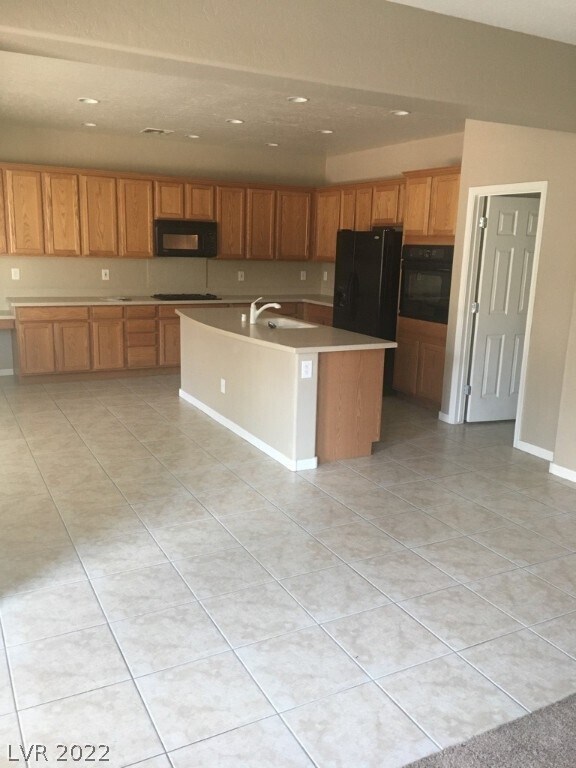 Building Photo - 2698 Bothwell Pl