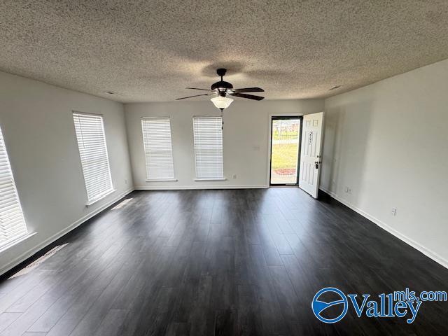 Building Photo - 202 Blue Sage Dr