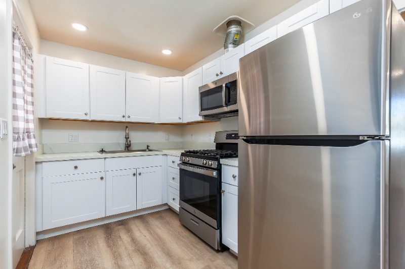 Building Photo - 3481 Idlewild Way