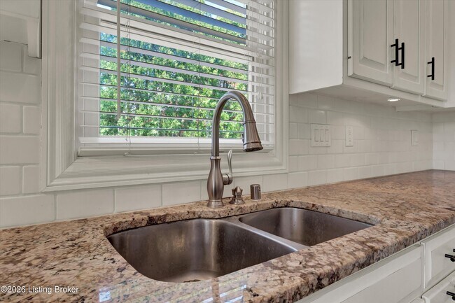 Building Photo - 2603 Locust Hill Pl