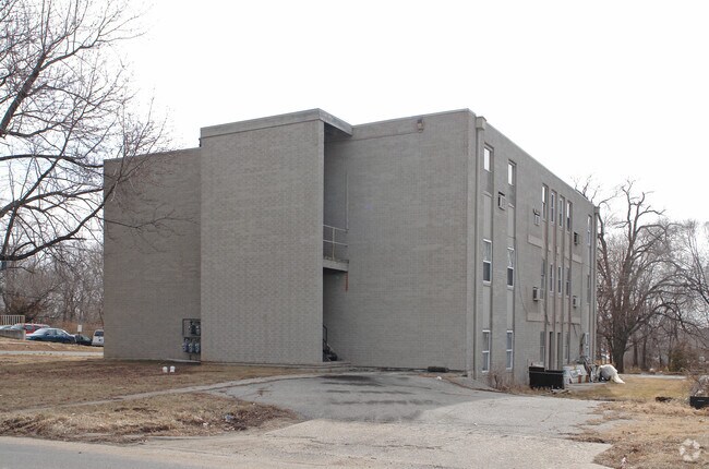 Building Photo - Bluejay Apartments
