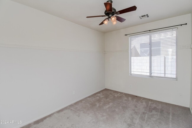 Building Photo - 1375 W Musket Way