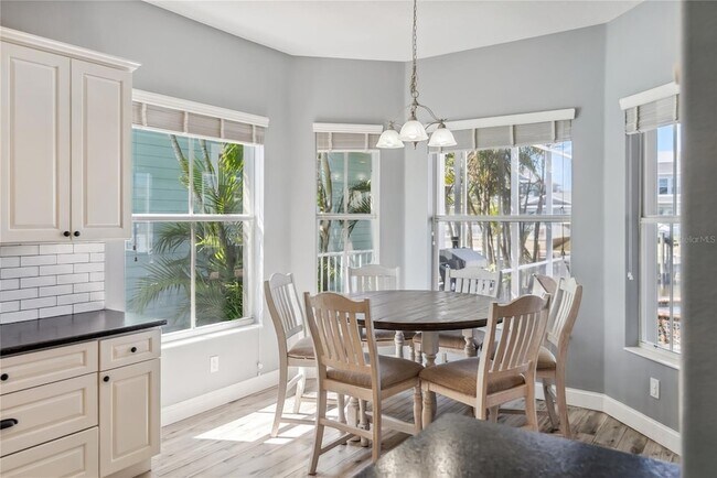 Building Photo - 428 Islebay Dr
