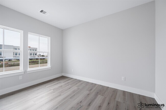 Building Photo - 6702 Metro Blvd