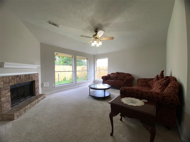 Building Photo - 15922 Williwaw Dr