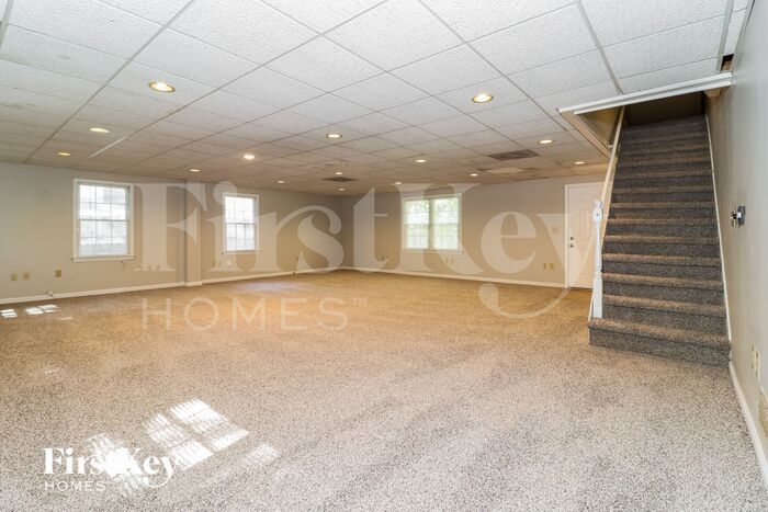 Building Photo - 5279 Santee St SW