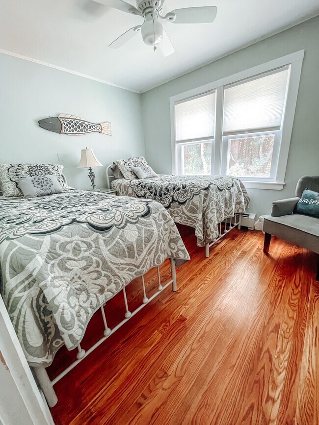 Building Photo - 5 Oceanview Rd