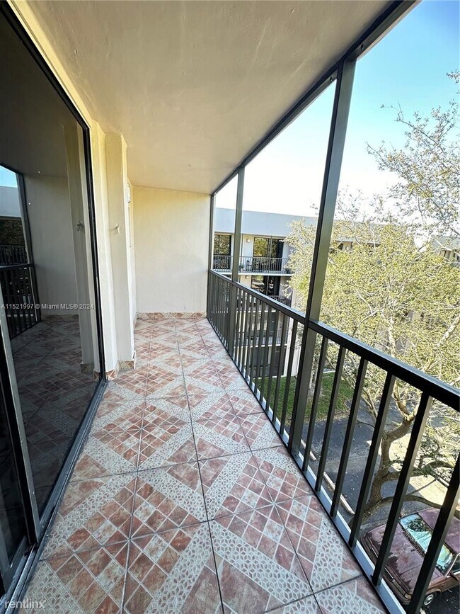 Building Photo - 3 br, 2 bath House - 8540 SW 133rd Avenue ...