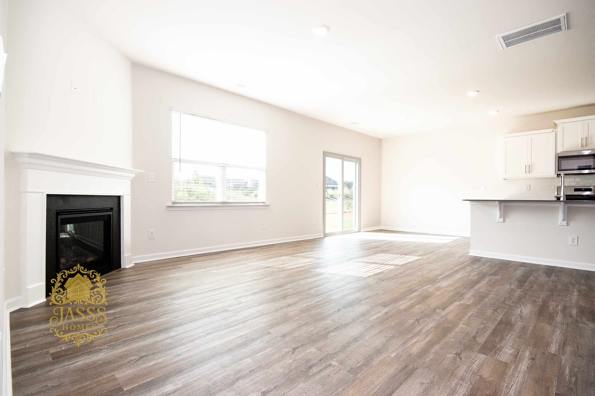 Building Photo - 1361 Secrest Commons Dr