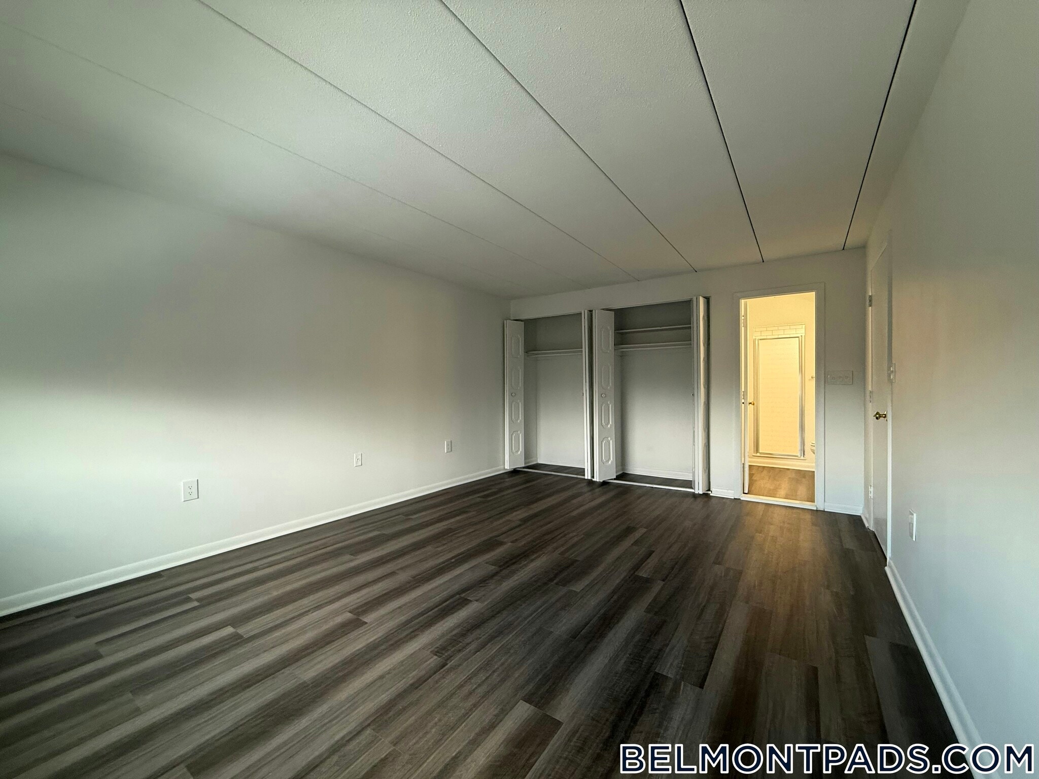 Building Photo - 53 Hill Rd