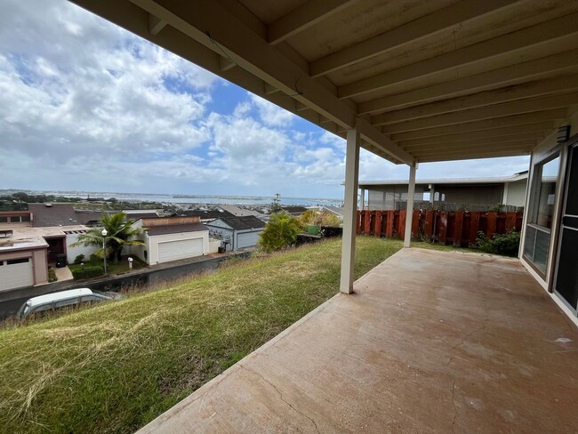 Building Photo - Harbor Terrace in Newtown Estates