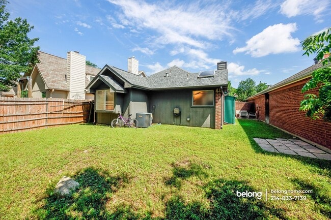 Building Photo - 6920 Driffield Cir