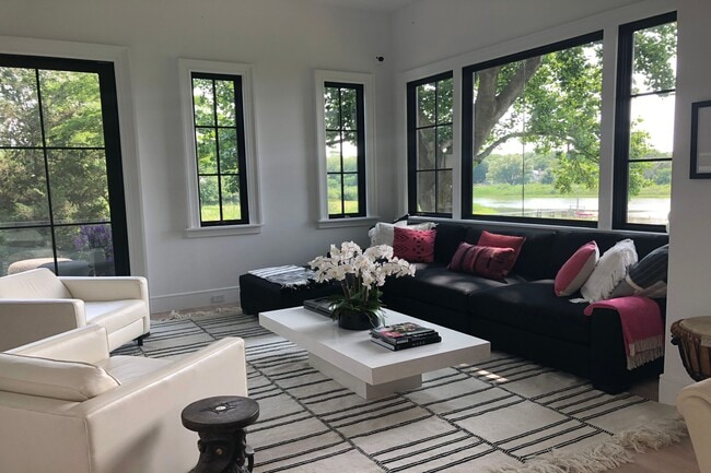 Building Photo - 51 Dumar Dr