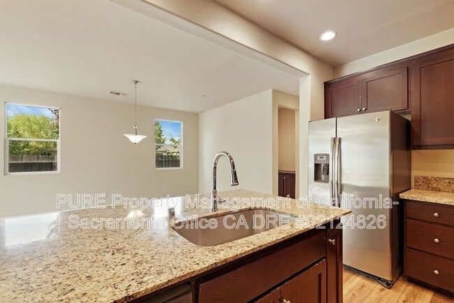 Building Photo - 5500 Amnest Way