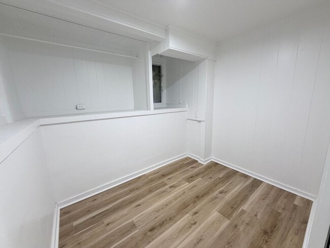 Building Photo - 3369 Paty Dr