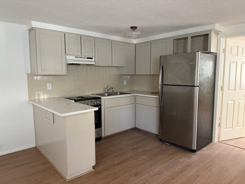 Building Photo - 6444 Adams St