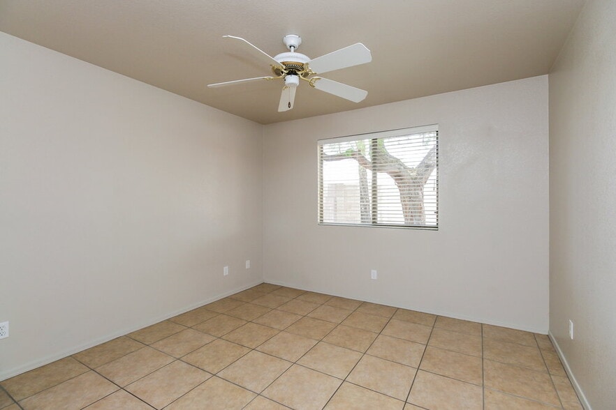 Building Photo - 6364 W Villa Rita Dr