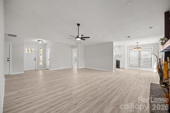 Building Photo - 6722 Stillmeadow Dr