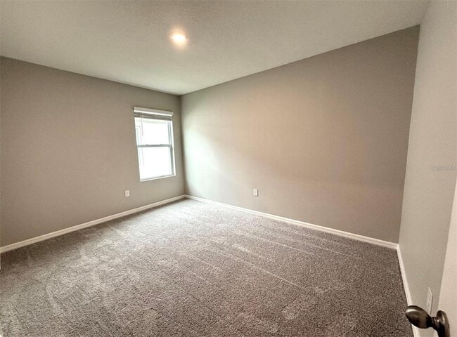 Building Photo - 324 Charles Dr