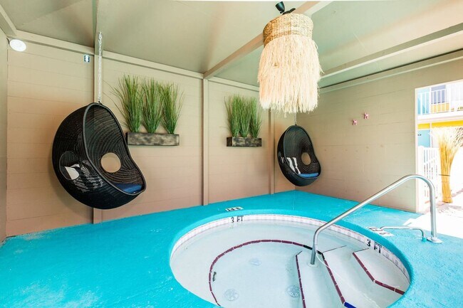 Building Photo - Luxury Furnished Studio unit on Ocean Blvd.