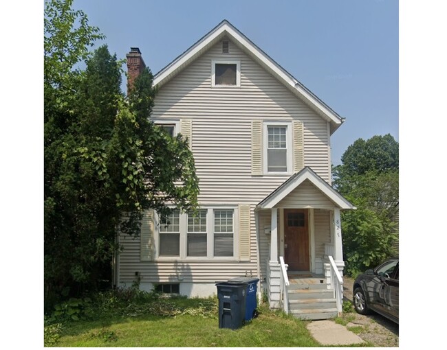 Main Entrance - 827 Sylvan Ave