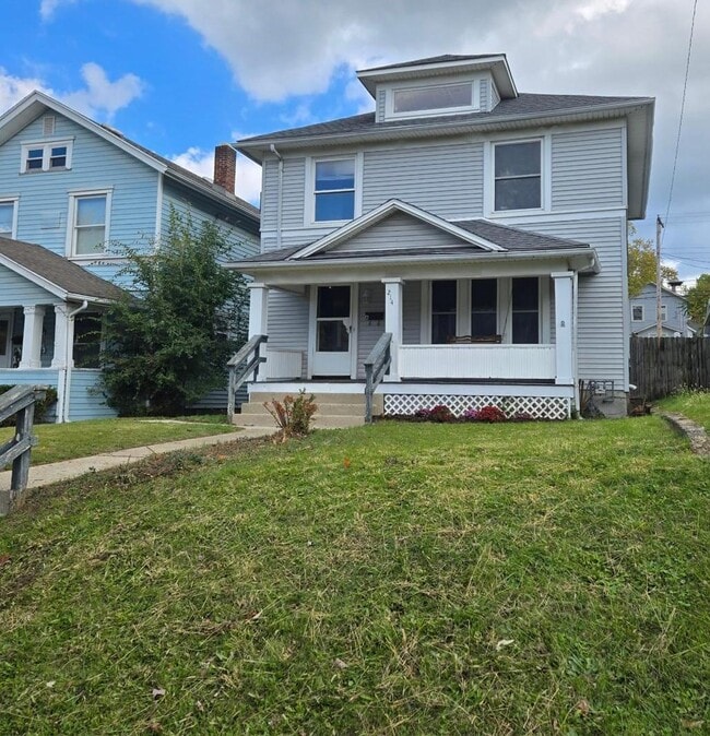 Primary Photo - 214 Illinois Ave