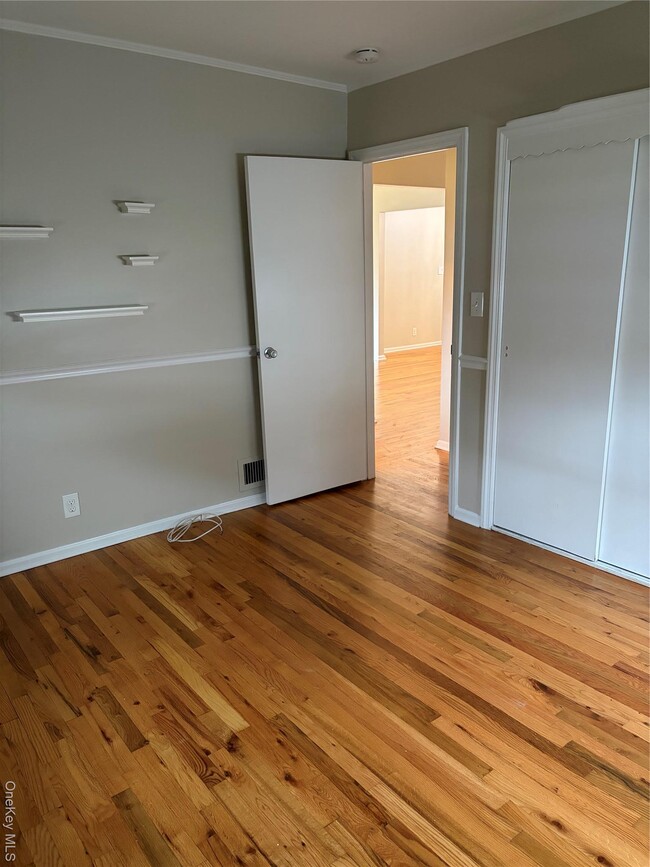 Building Photo - 3616 Jerusalem Ave