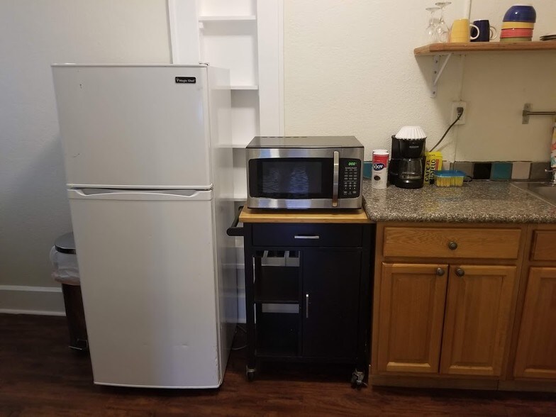 Building Photo - 524 Dr MLK Jr St S