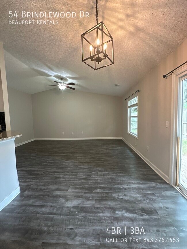 Building Photo - 54 Brindlewood Dr
