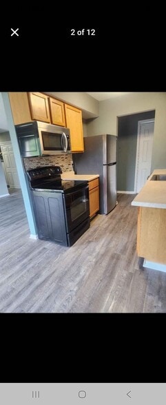 Building Photo - 741 11th Ave S