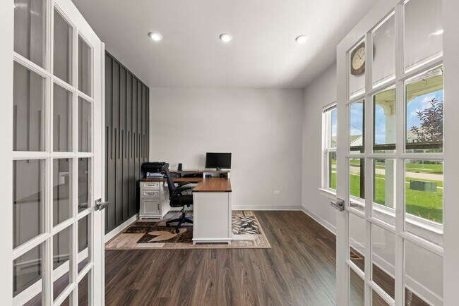 Building Photo - 3079 Grande Trail