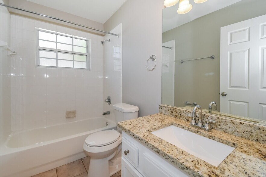 Building Photo - 3087 Golden Pond Blvd