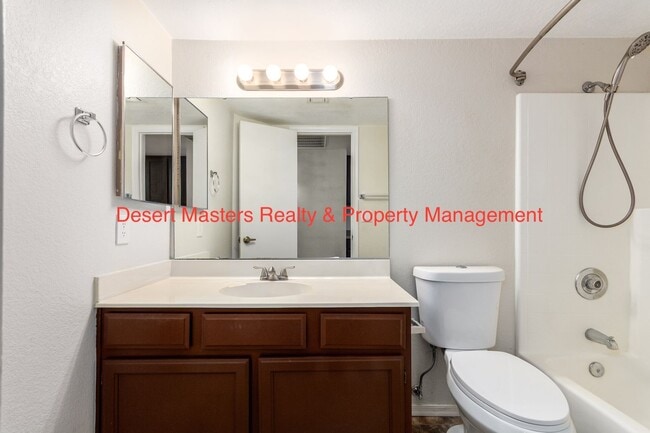 Building Photo - Perfect Place To Call Home in Mesa AZ