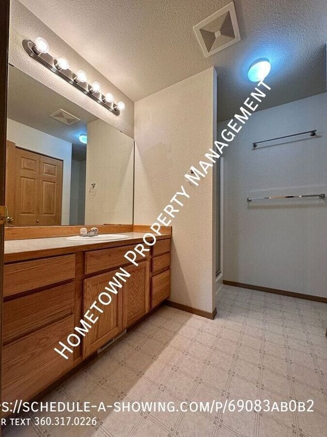 Building Photo - 3709 3rd Ave NW